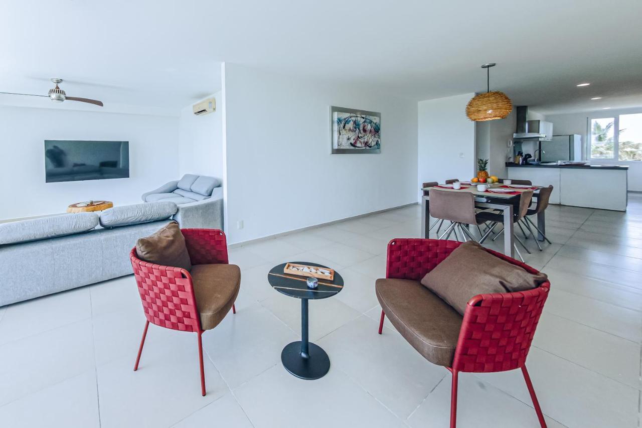 New Beachfront Luxury Apartments Cancún Exterior foto
